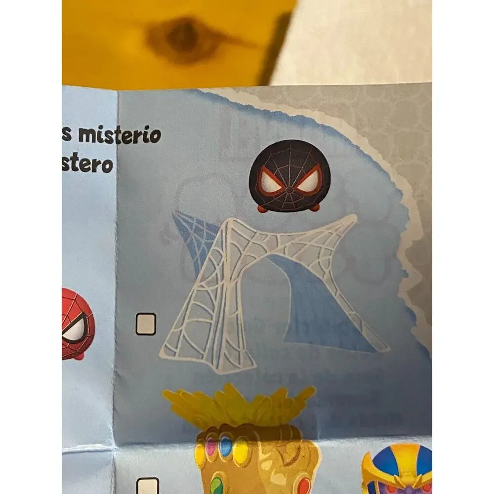 Marvel Tsum Tsum Series 1 Vinyl Meium Bl Spiderman & Acc Sealed Inner Plastic